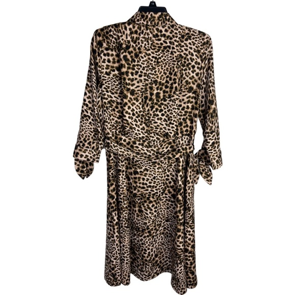 Calvin Klein animal print button down Midi Dress with belt fit & flare size 6 - Picture 2 of 16